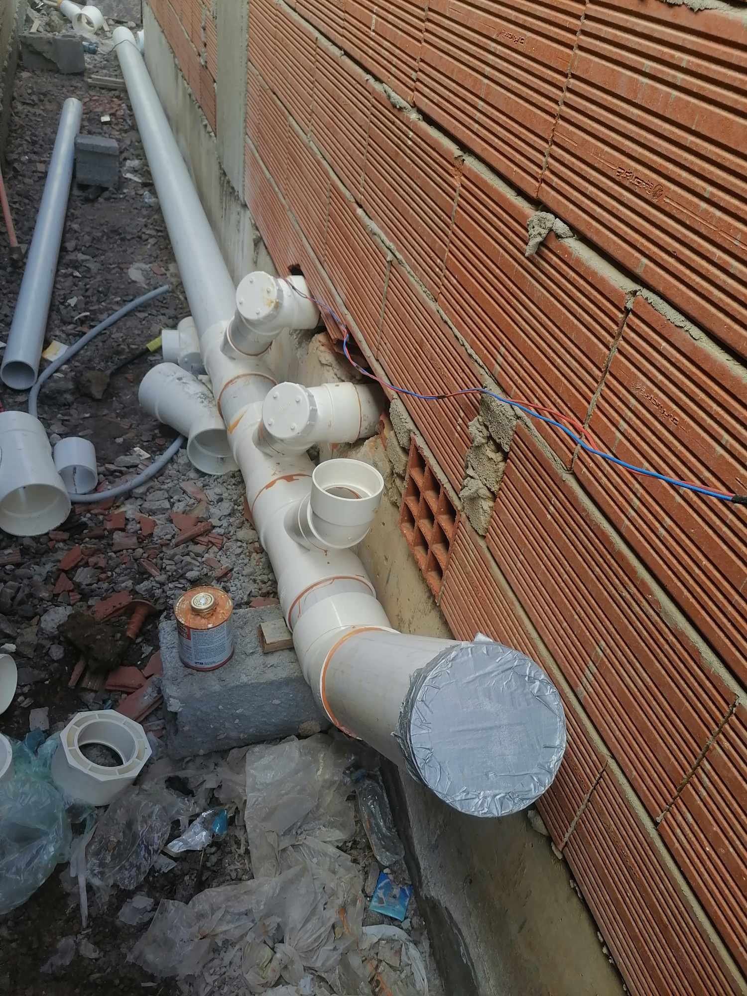 سباك في حي الخالدية جدة 0549798812 معلم سباك بحي الخالدية جدة؛أبو أمل